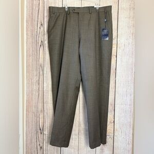 Chaps Mens Tan Wool Casual Pants size 40W X 32Length